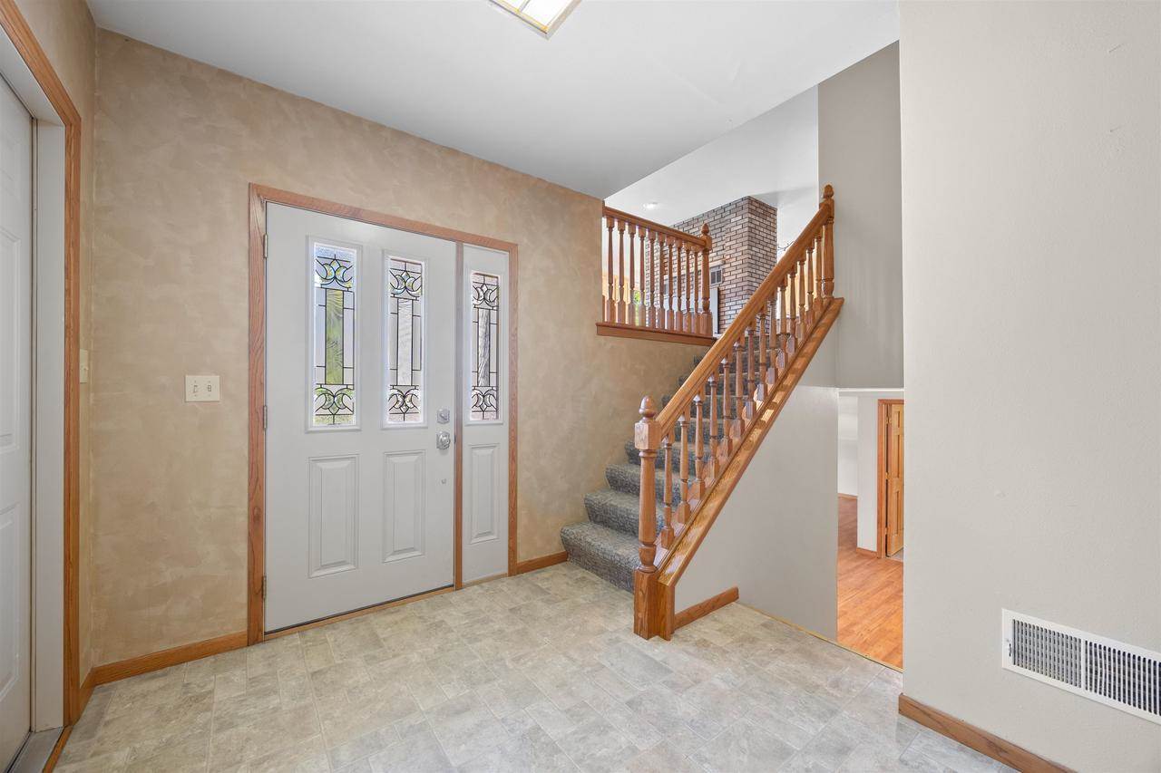 859 Bens Lane, Stevens Point, WI 54482