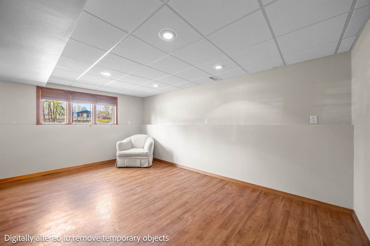 859 Bens Lane, Stevens Point, WI 54482