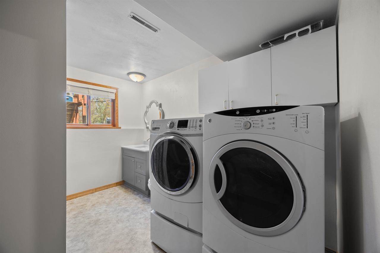 859 Bens Lane, Stevens Point, WI 54482