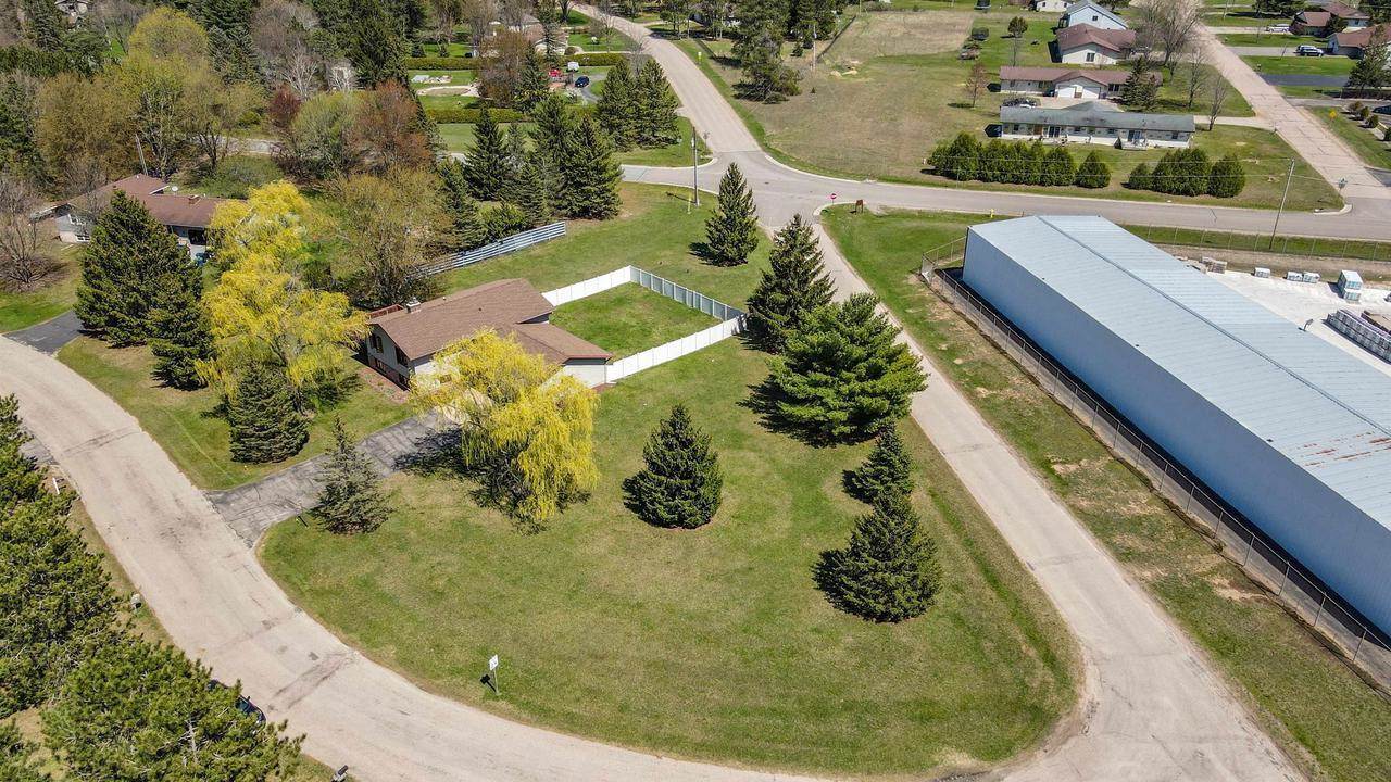 859 Bens Lane, Stevens Point, WI 54482