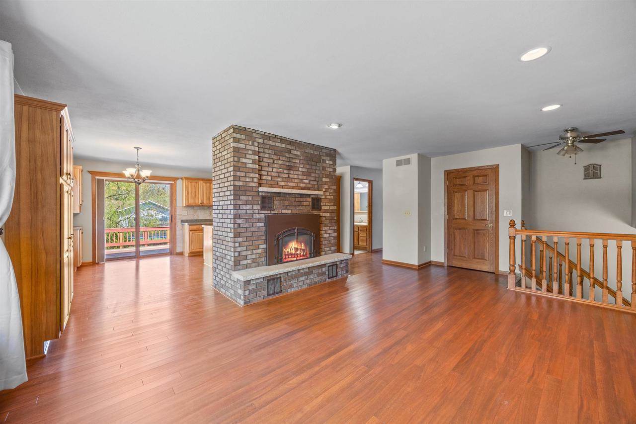 859 Bens Lane, Stevens Point, WI 54482