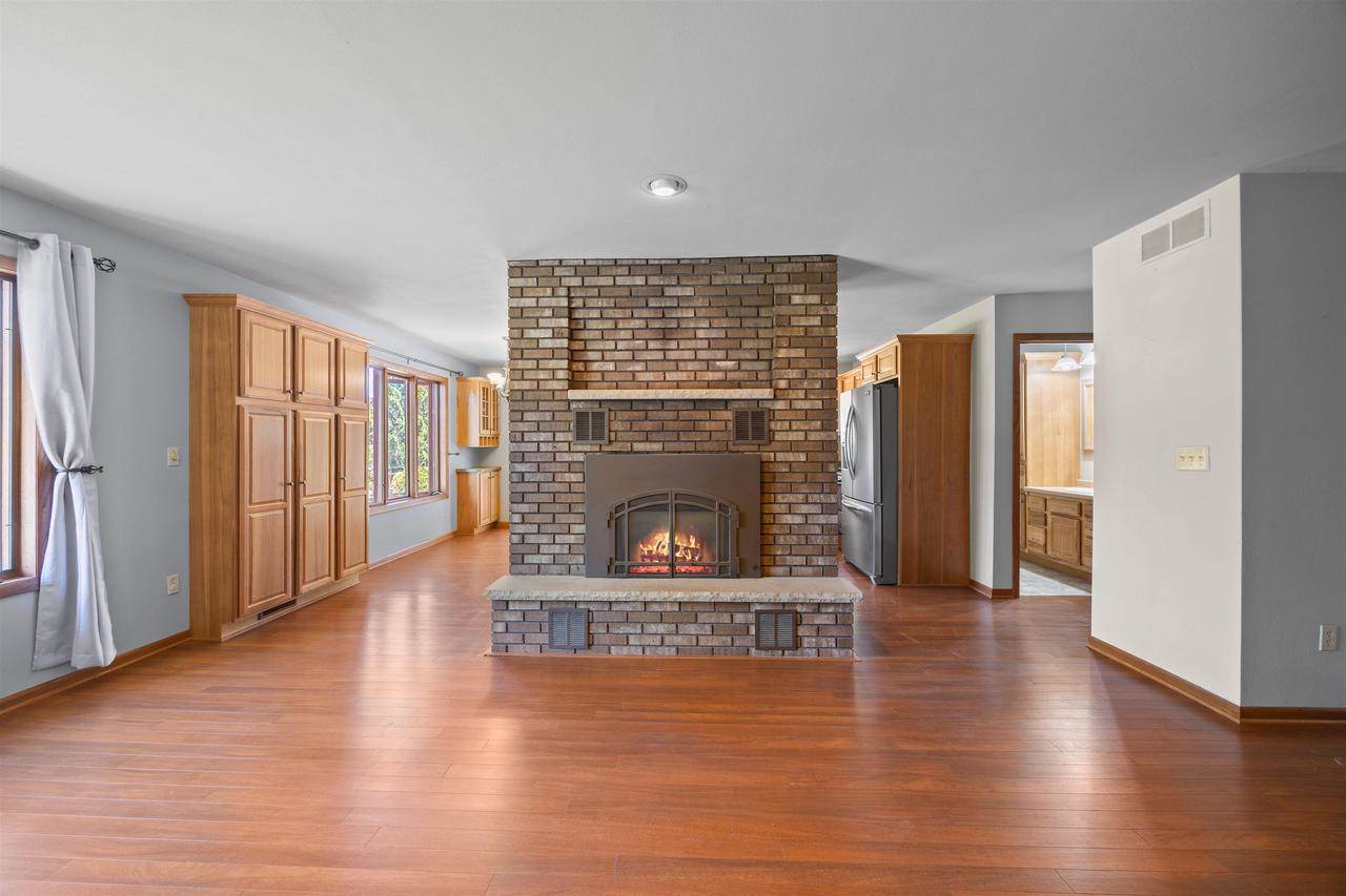 859 Bens Lane, Stevens Point, WI 54482