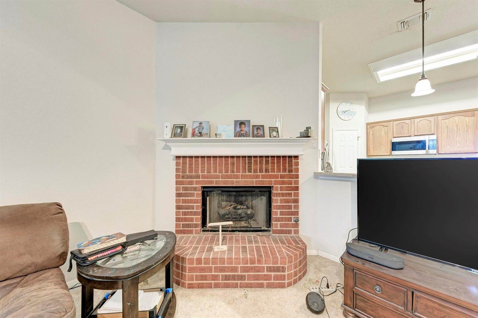 1506 Colton Ln, Lockhart, TX 78644