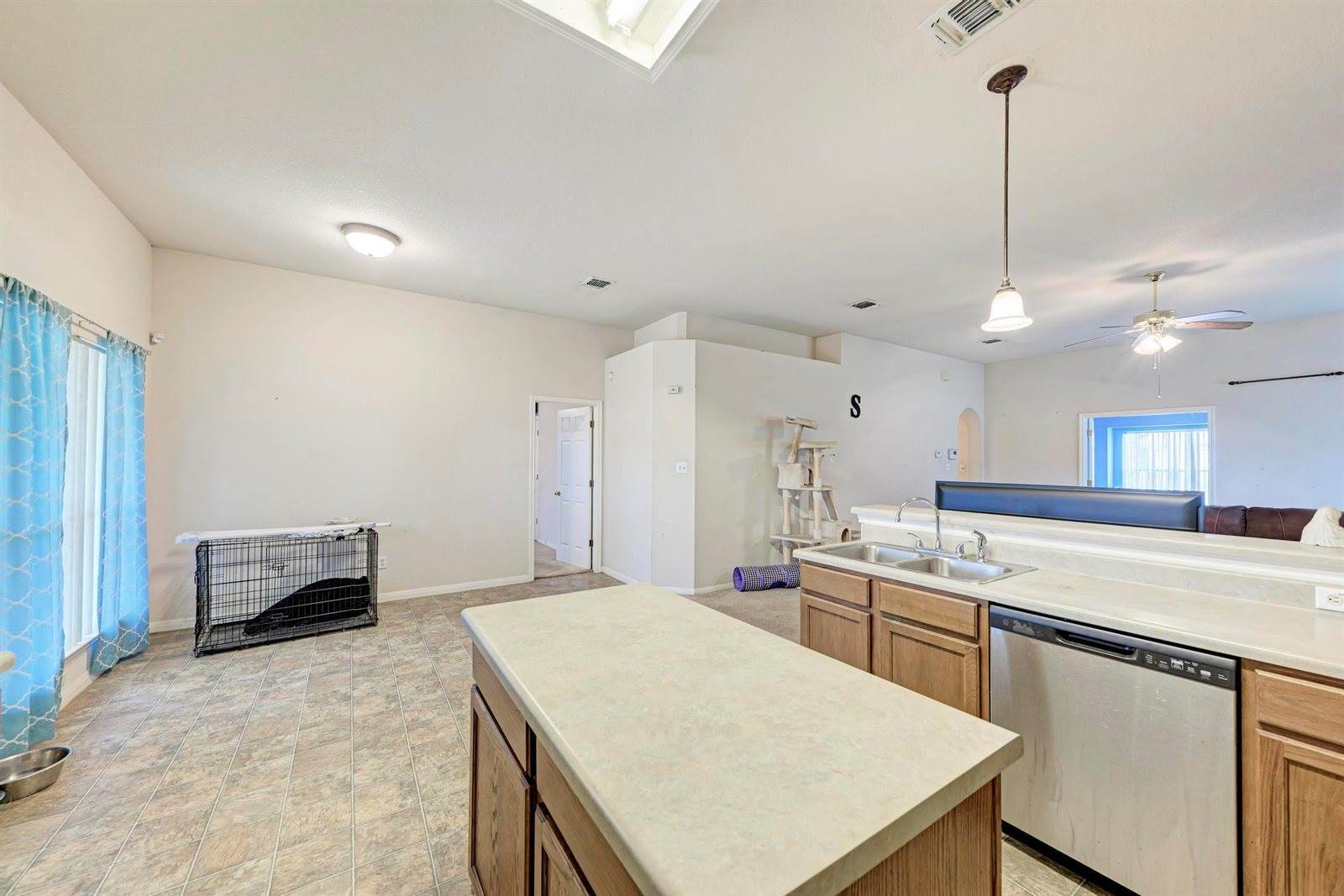 1506 Colton Ln, Lockhart, TX 78644