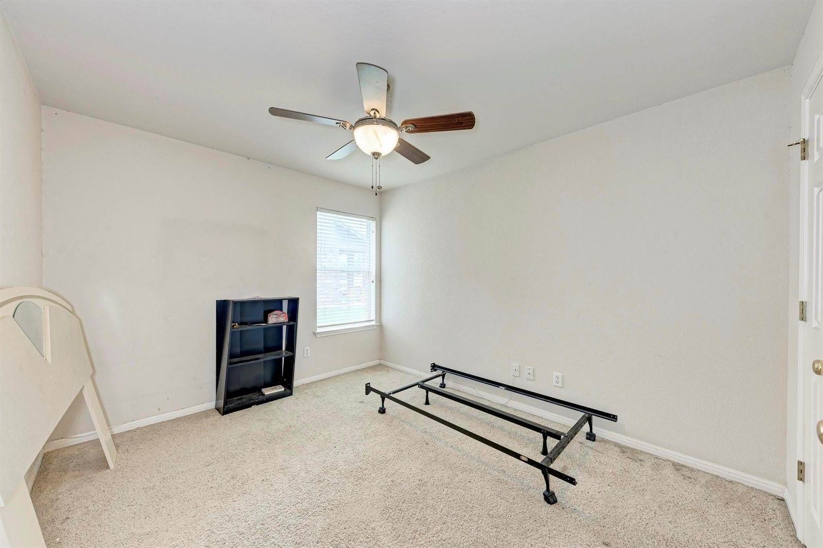 1506 Colton Ln, Lockhart, TX 78644