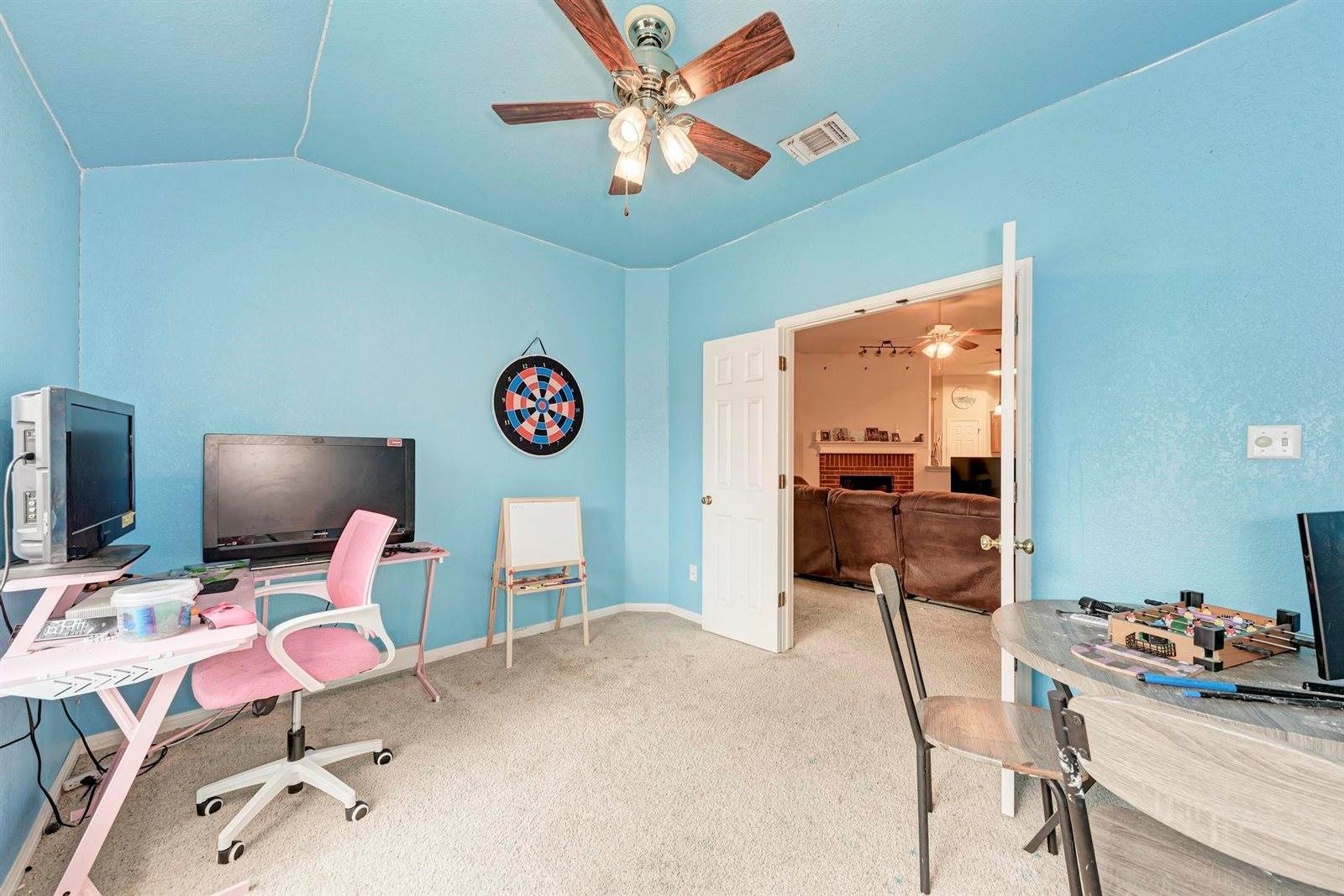 1506 Colton Ln, Lockhart, TX 78644