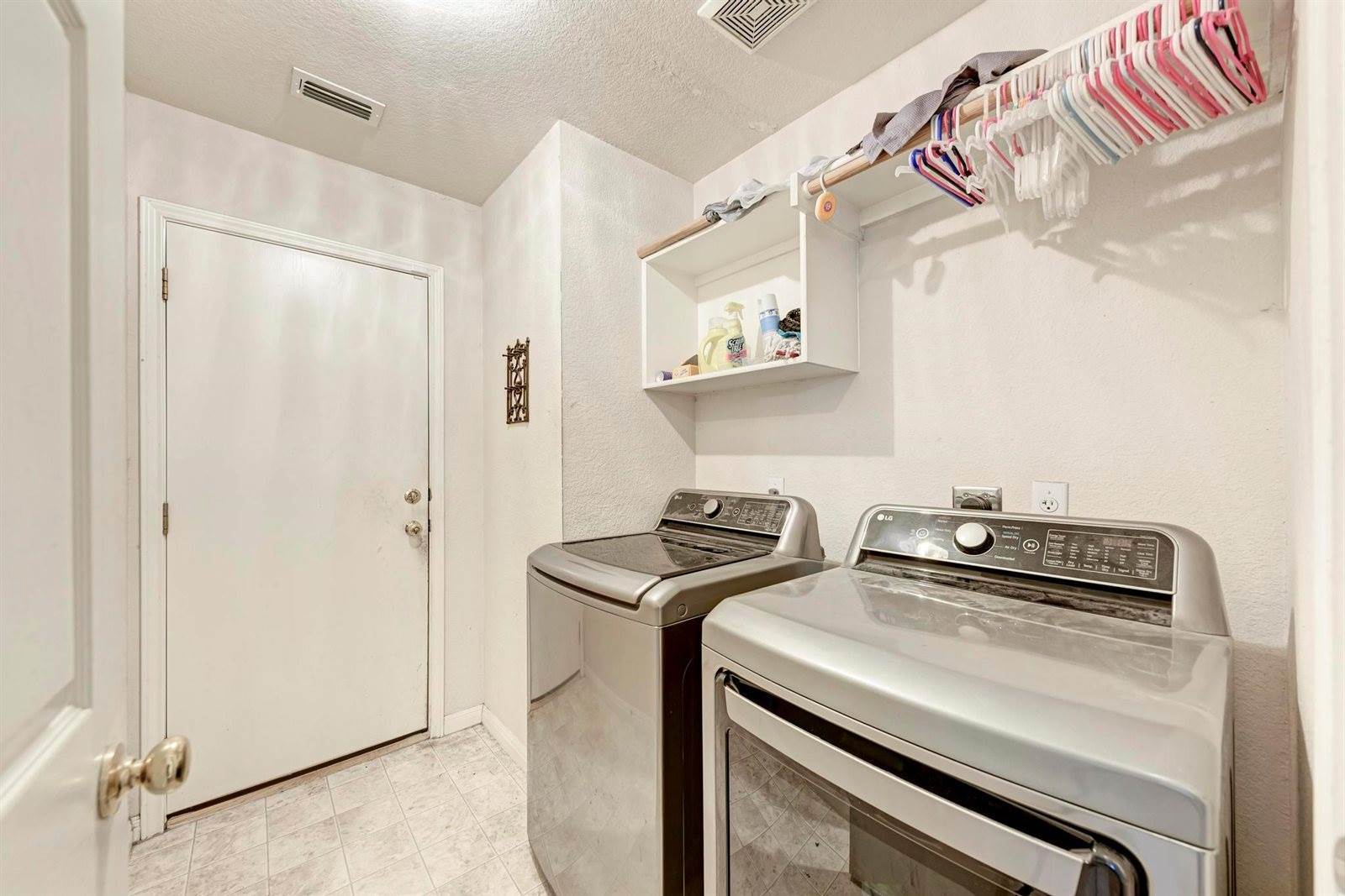 1506 Colton Ln, Lockhart, TX 78644