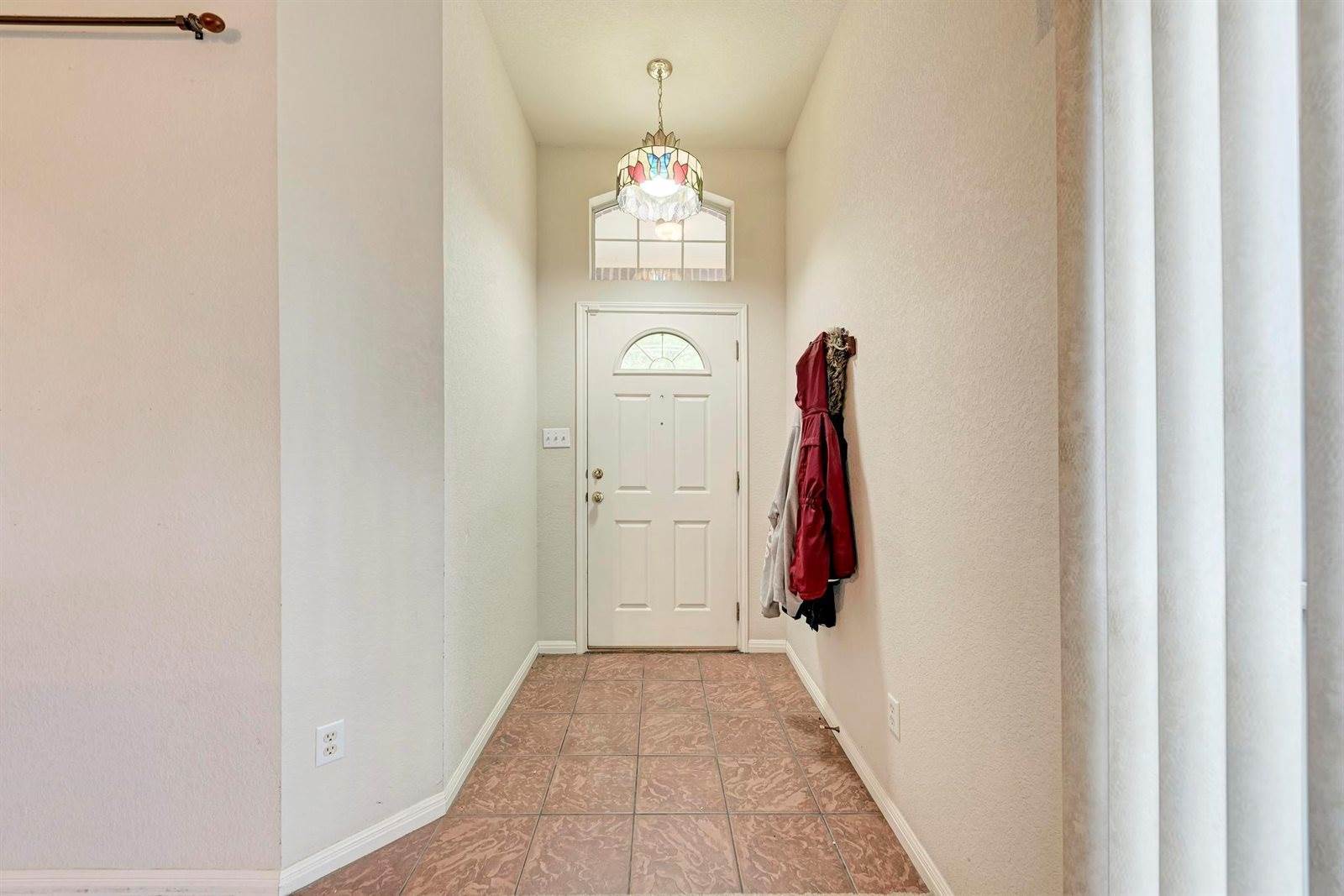 1506 Colton Ln, Lockhart, TX 78644