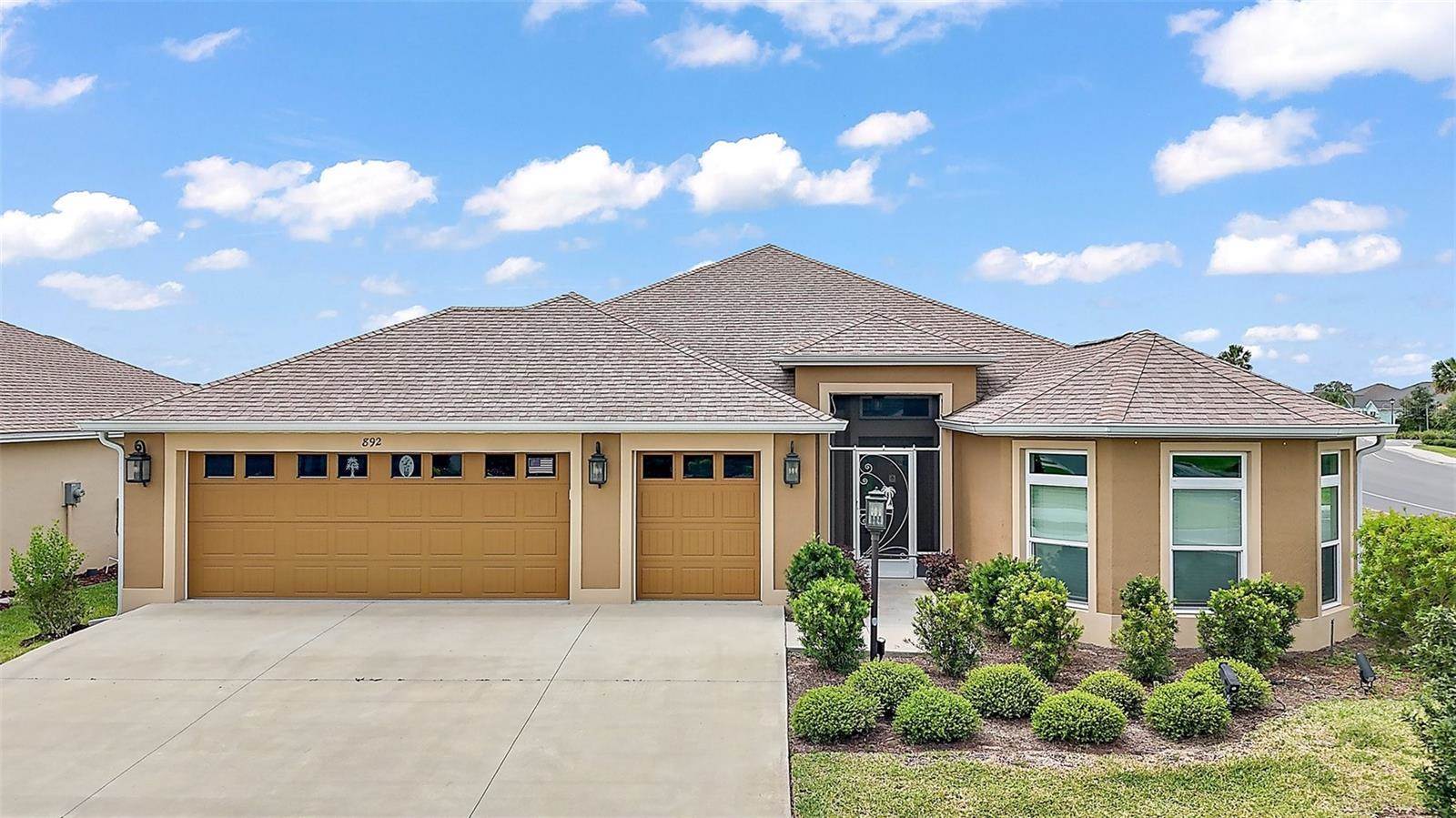 892 Hubbard Loop, The Villages, FL 32163