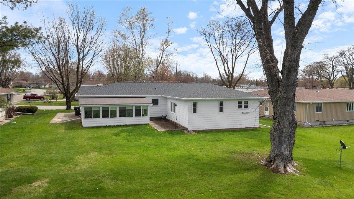 1408 S Hemlock Avenue, Marshfield, WI 54449