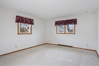 1408 S Hemlock Avenue, Marshfield, WI 54449