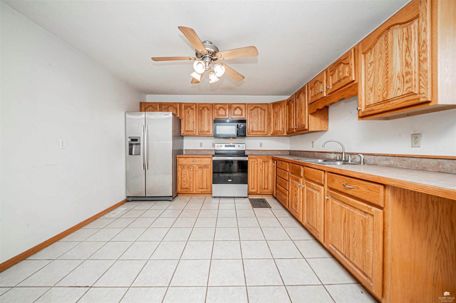 1697 Hwy 43, Enterprise, KS 67441