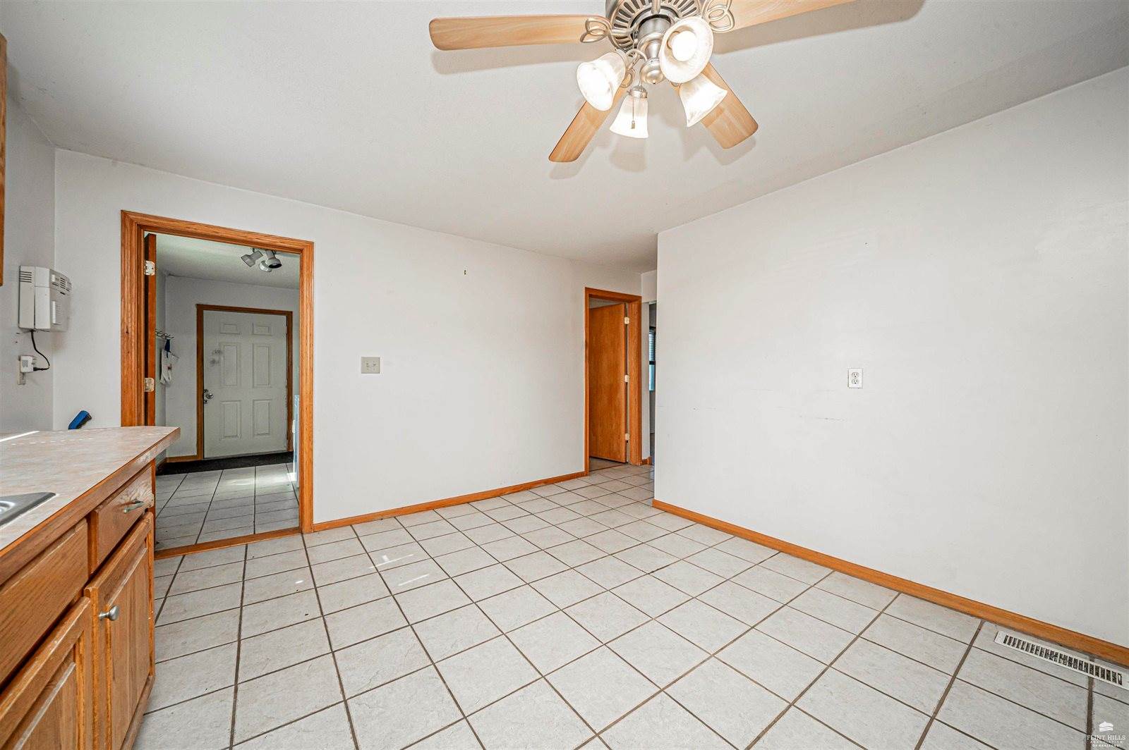 1697 Hwy 43, Enterprise, KS 67441