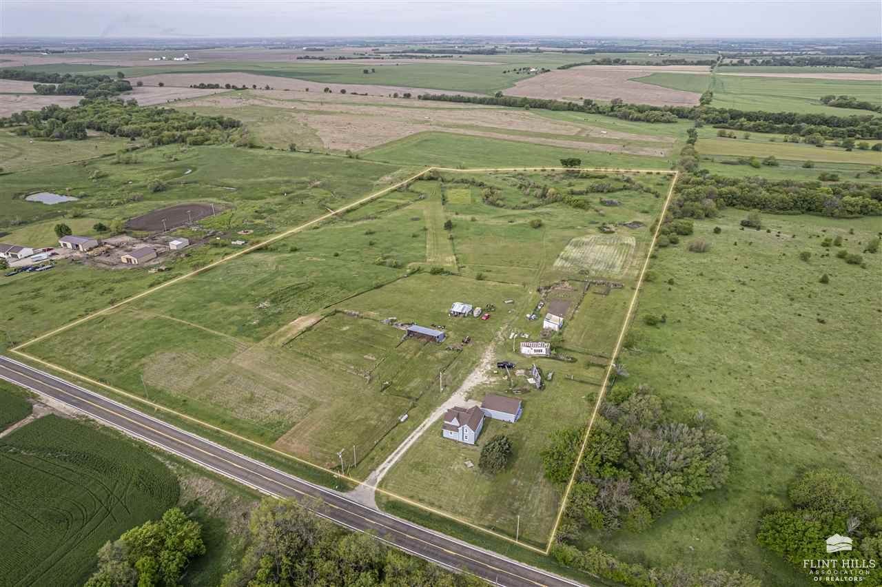 1697 Hwy 43, Enterprise, KS 67441