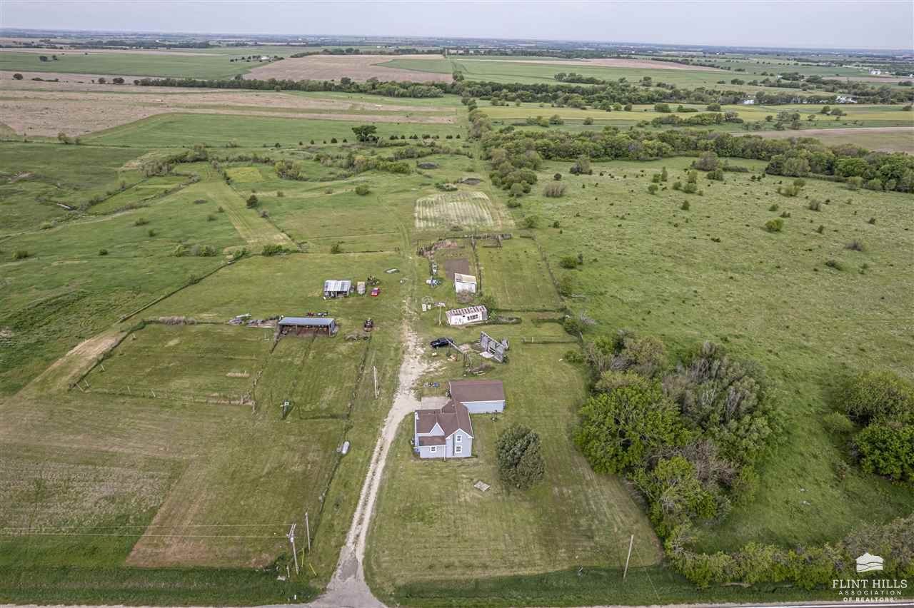 1697 Hwy 43, Enterprise, KS 67441