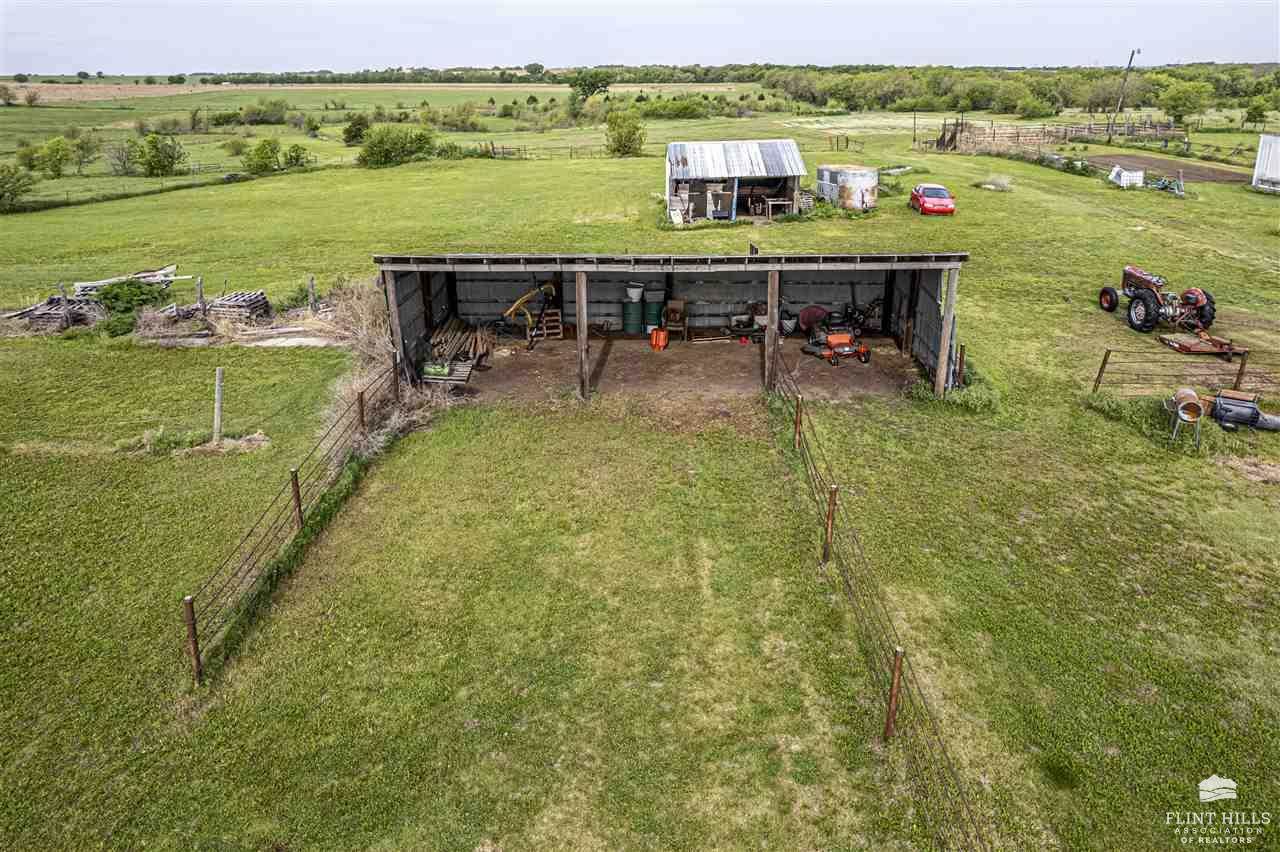 1697 Hwy 43, Enterprise, KS 67441