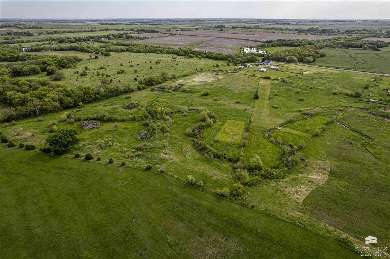 1697 Hwy 43, Enterprise, KS 67441