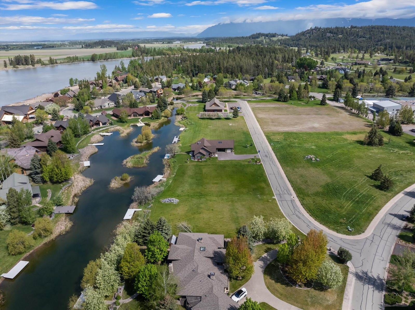 20 Marina Way, Bigfork, MT 59911