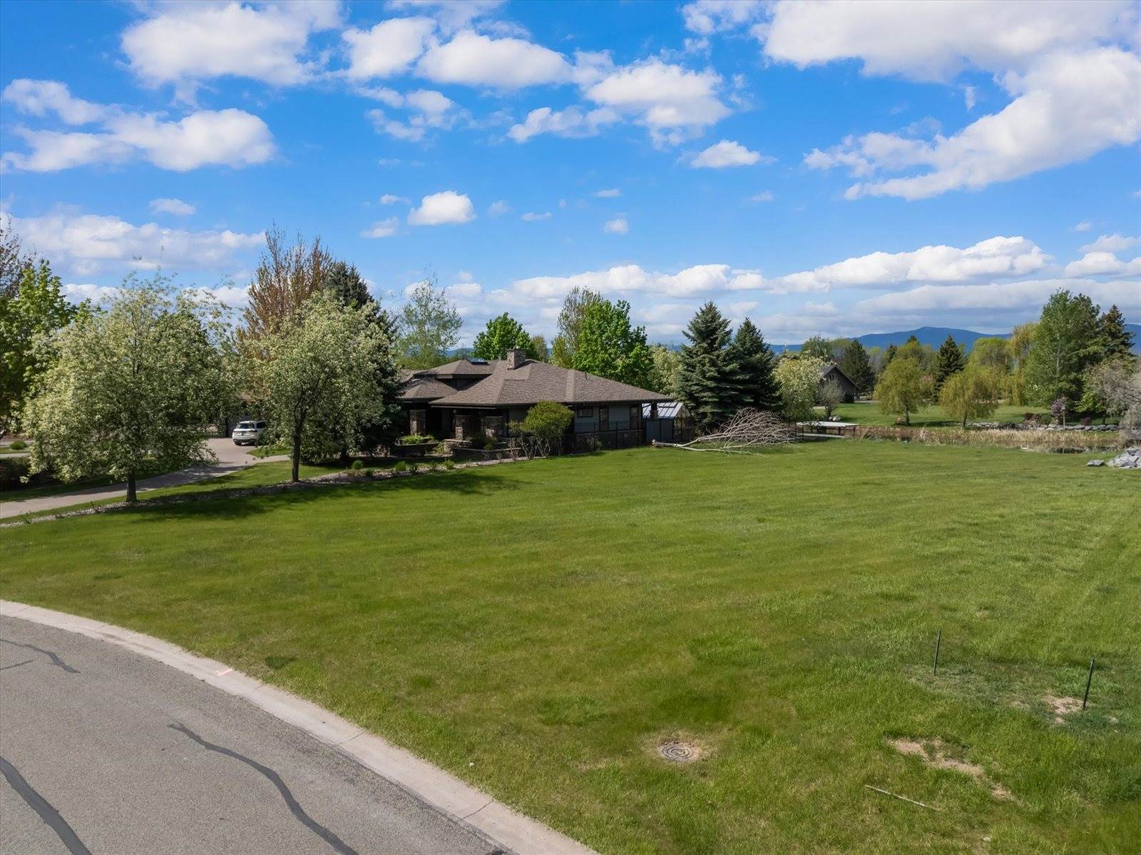 20 Marina Way, Bigfork, MT 59911