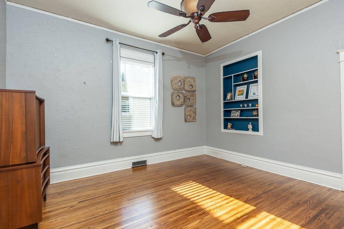 1557 Forest, Memphis, TN 38112