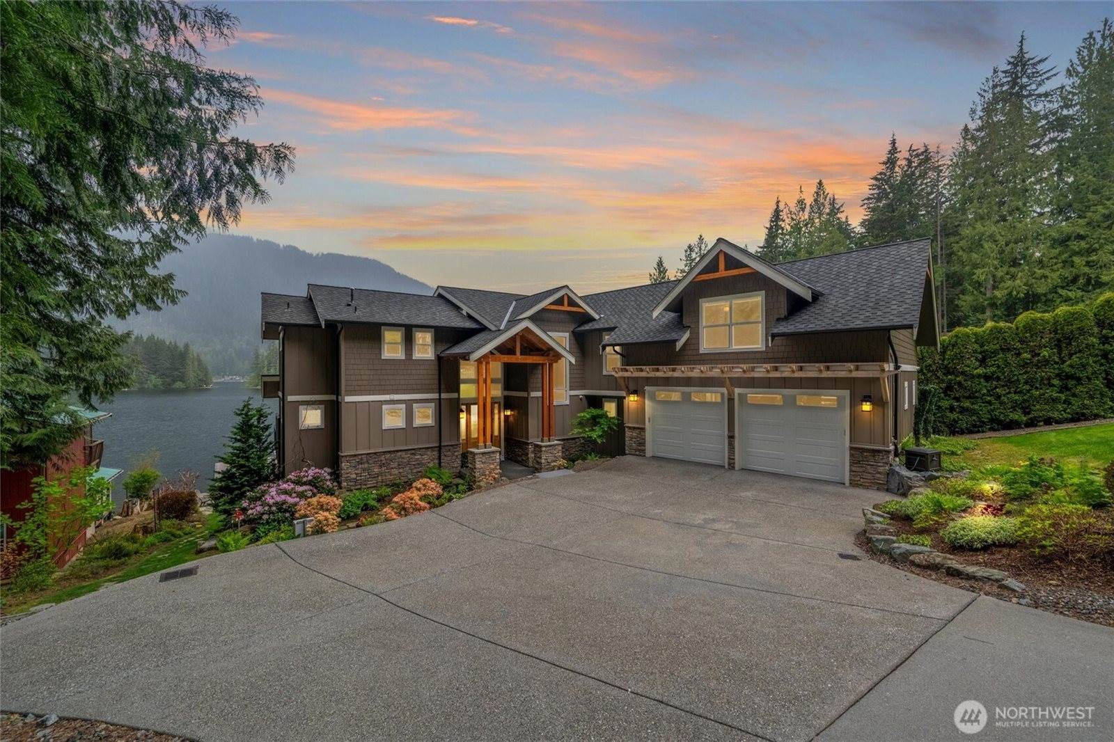 33184 West Shore Drive, Mount Vernon, WA 98274