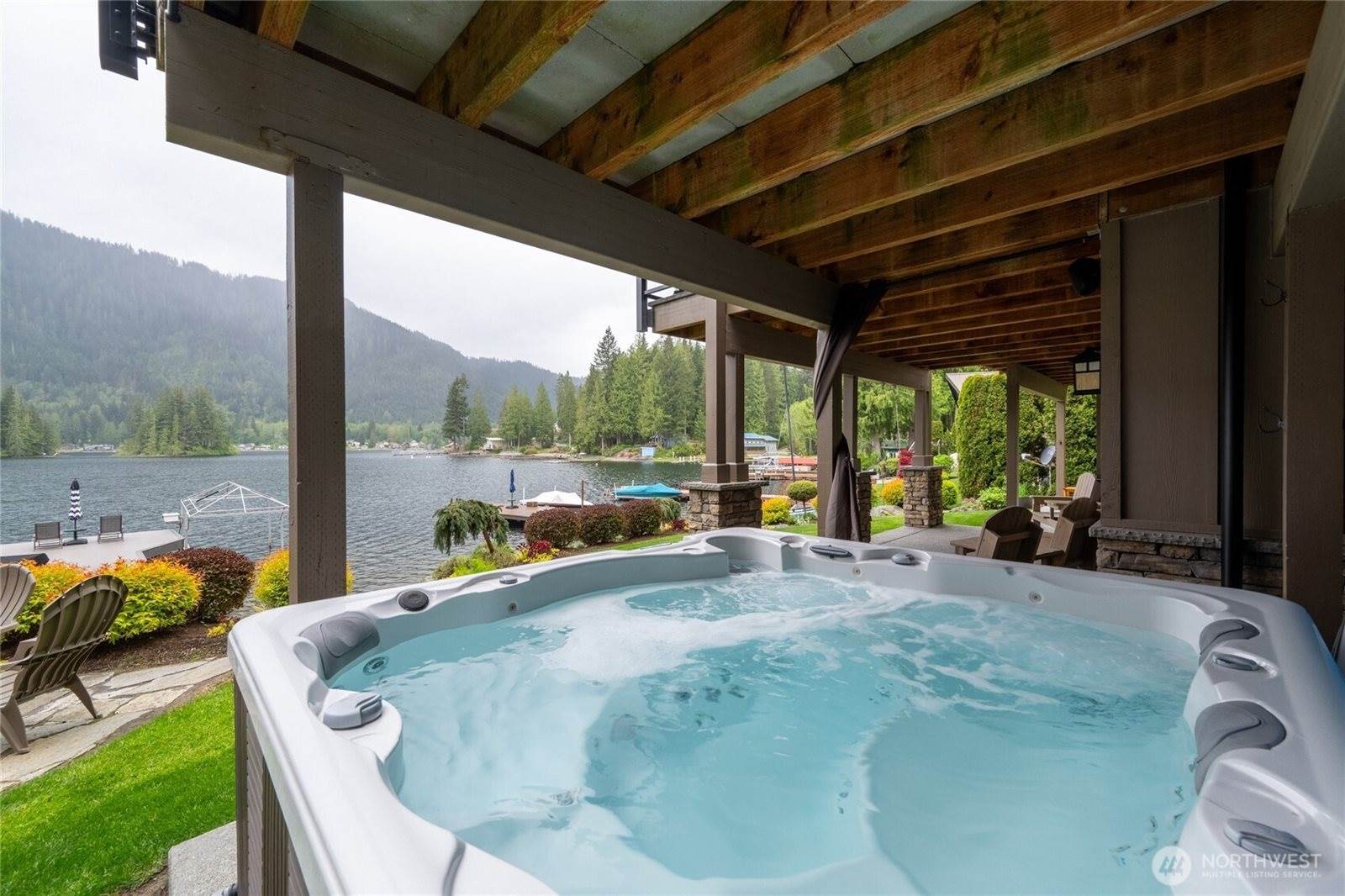 33184 West Shore Drive, Mount Vernon, WA 98274