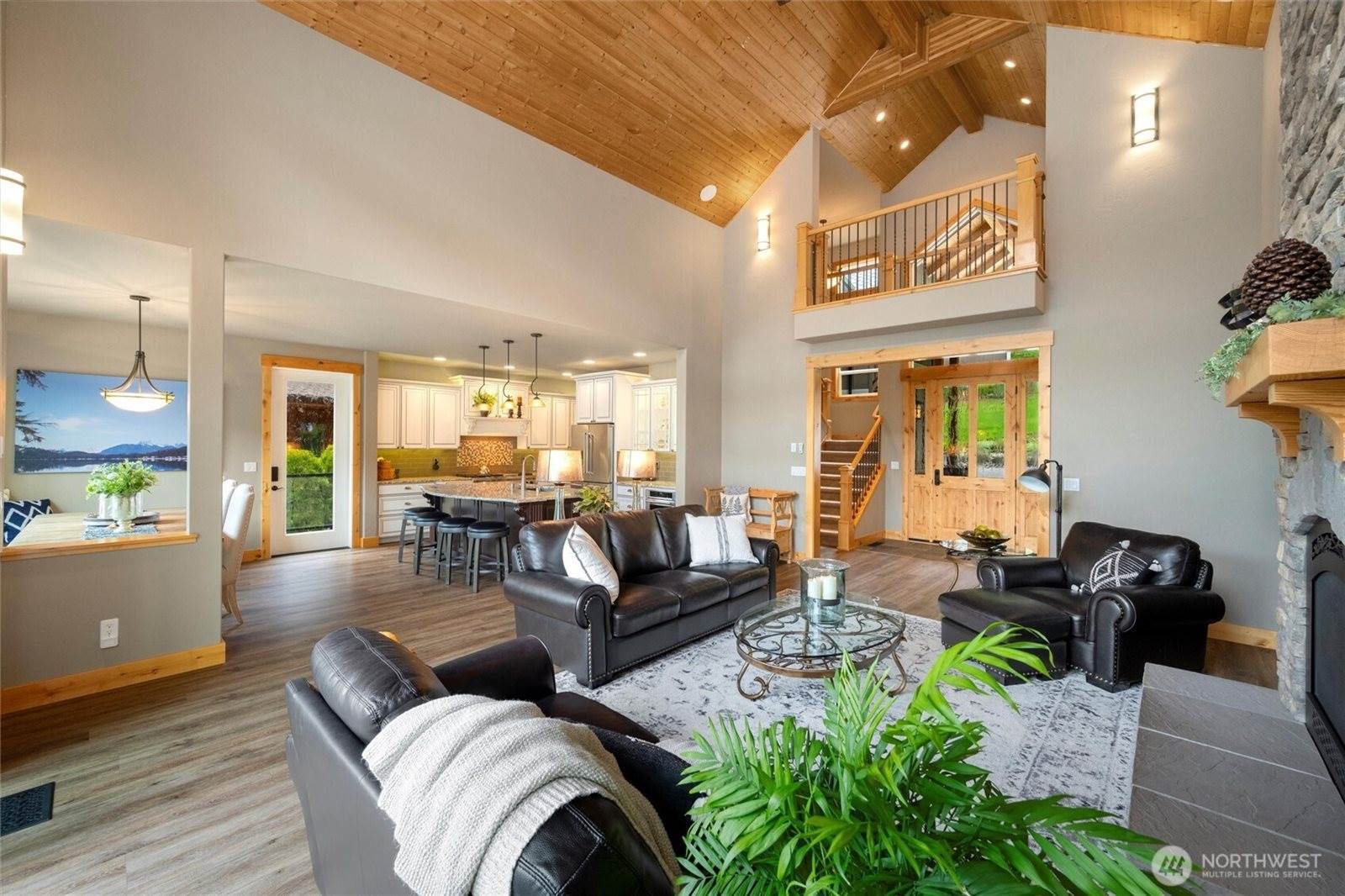 33184 West Shore Drive, Mount Vernon, WA 98274