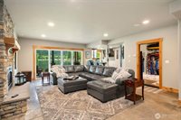 33184 West Shore Drive, Mount Vernon, WA 98274