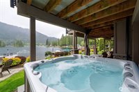 33184 West Shore Drive, Mount Vernon, WA 98274