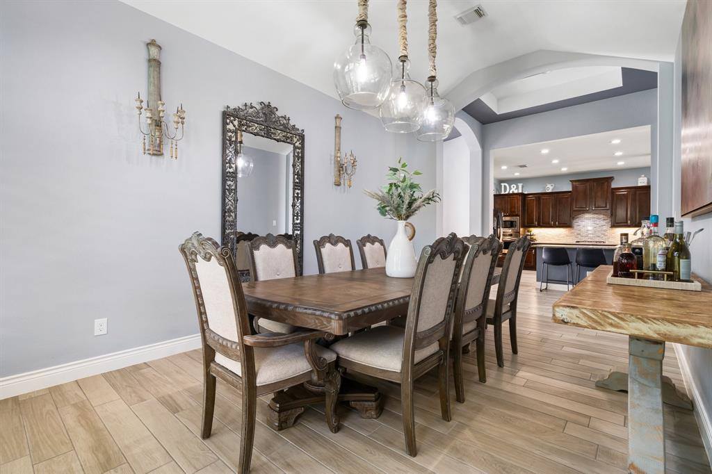 16406 Sawyer Knoll Lane, Houston, TX 77044