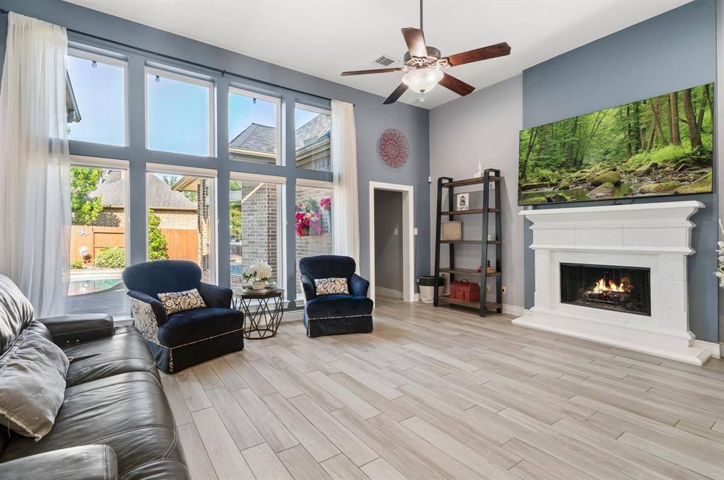 16406 Sawyer Knoll Lane, Houston, TX 77044