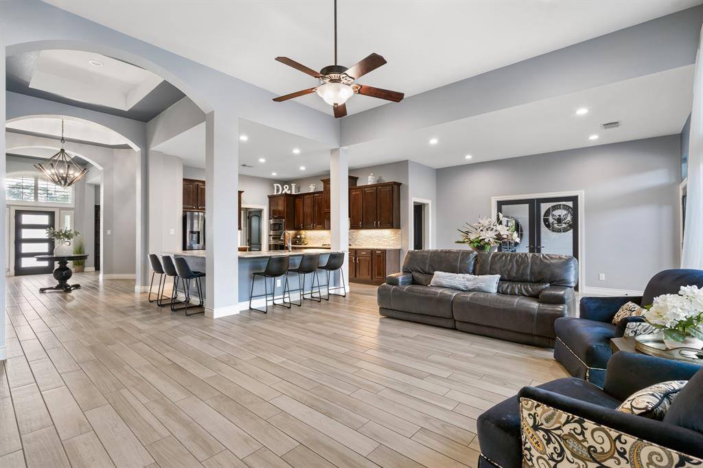 16406 Sawyer Knoll Lane, Houston, TX 77044