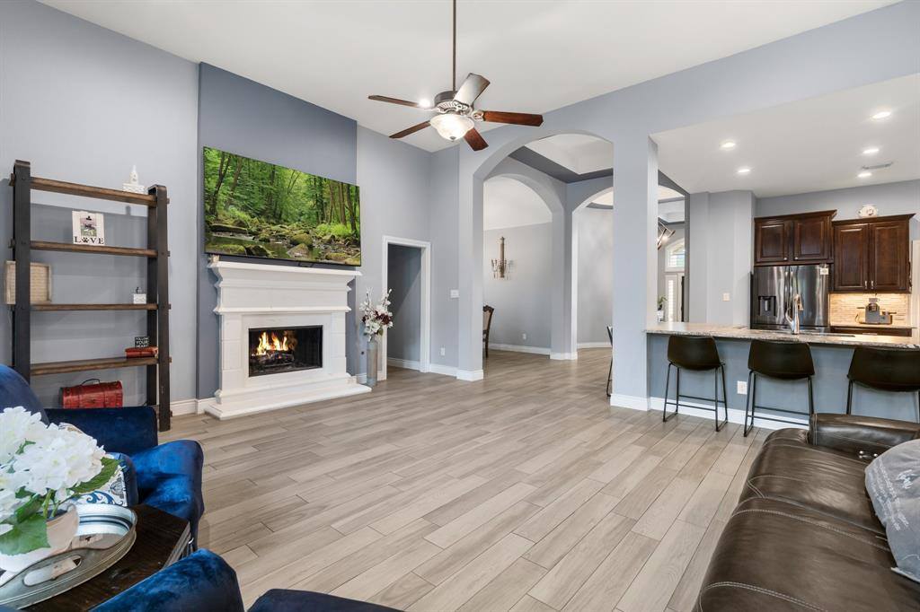 16406 Sawyer Knoll Lane, Houston, TX 77044