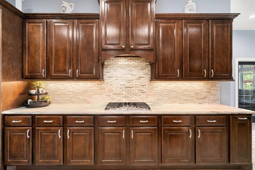 16406 Sawyer Knoll Lane, Houston, TX 77044