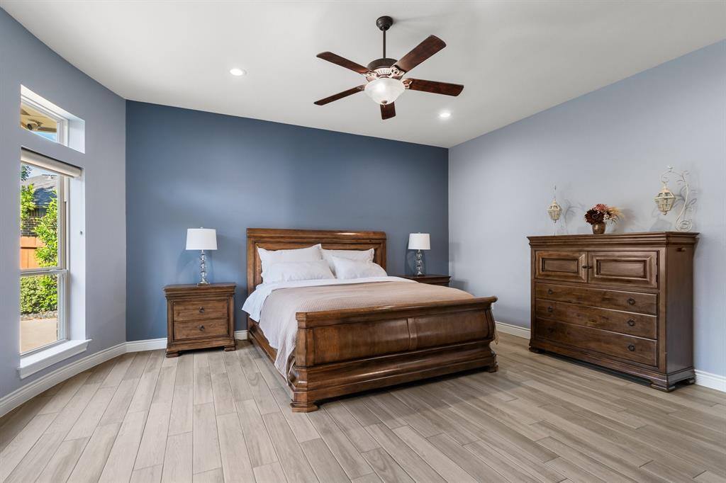 16406 Sawyer Knoll Lane, Houston, TX 77044