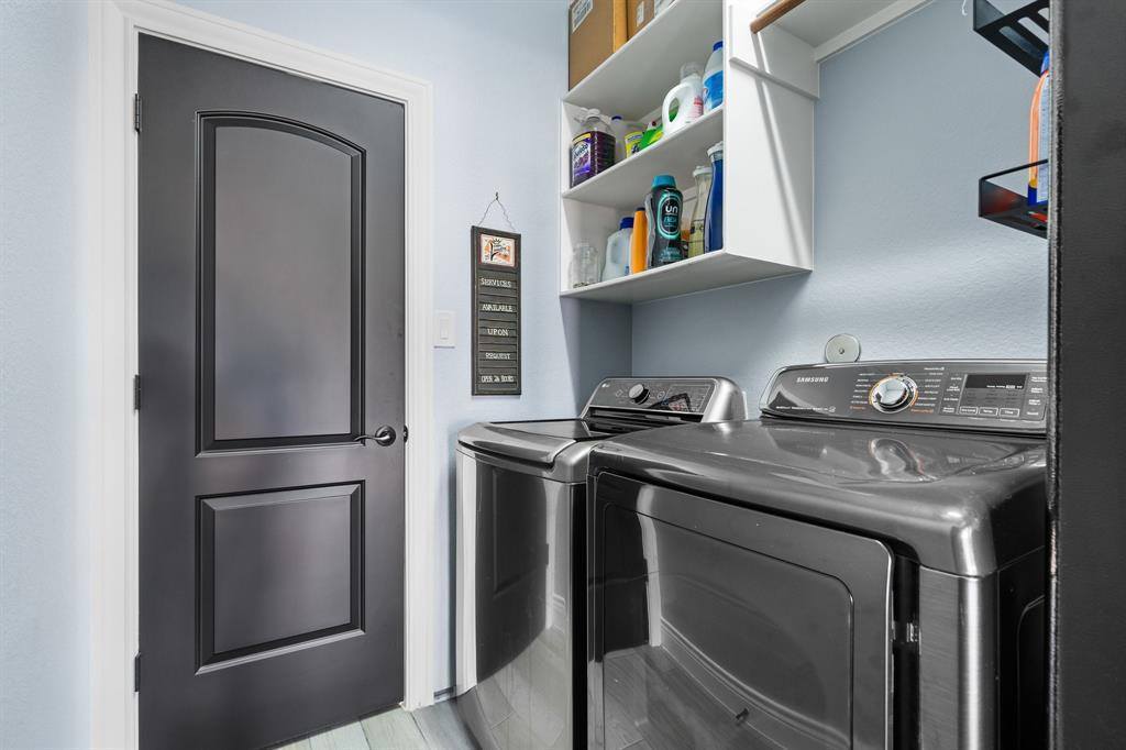 16406 Sawyer Knoll Lane, Houston, TX 77044