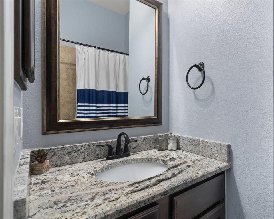 16406 Sawyer Knoll Lane, Houston, TX 77044