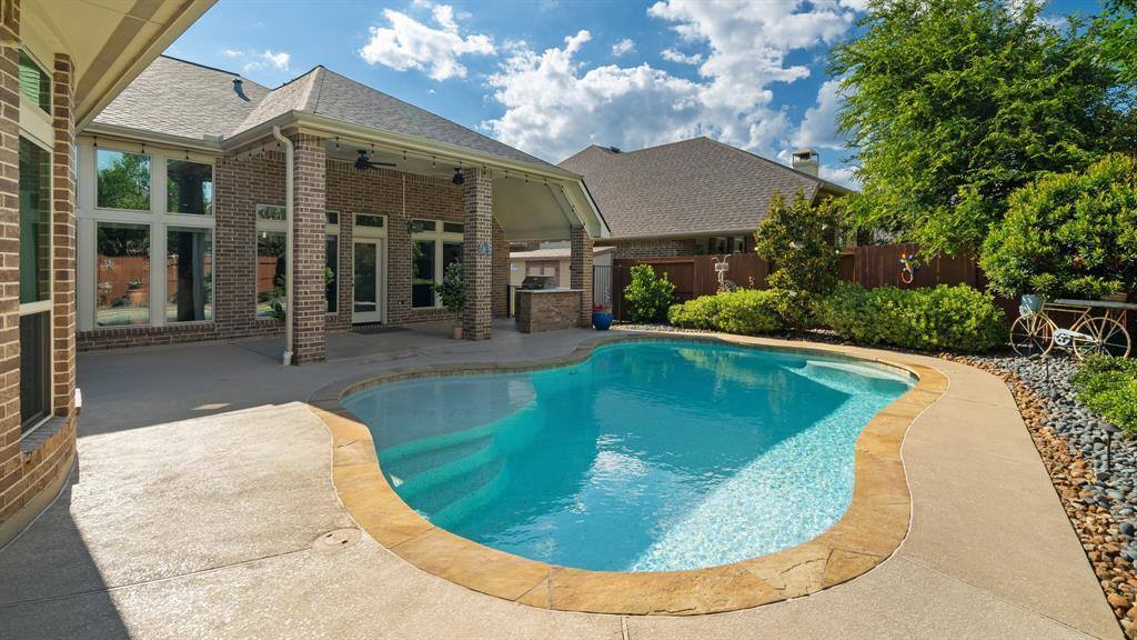 16406 Sawyer Knoll Lane, Houston, TX 77044