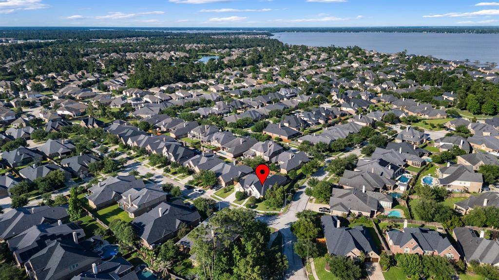 16406 Sawyer Knoll Lane, Houston, TX 77044