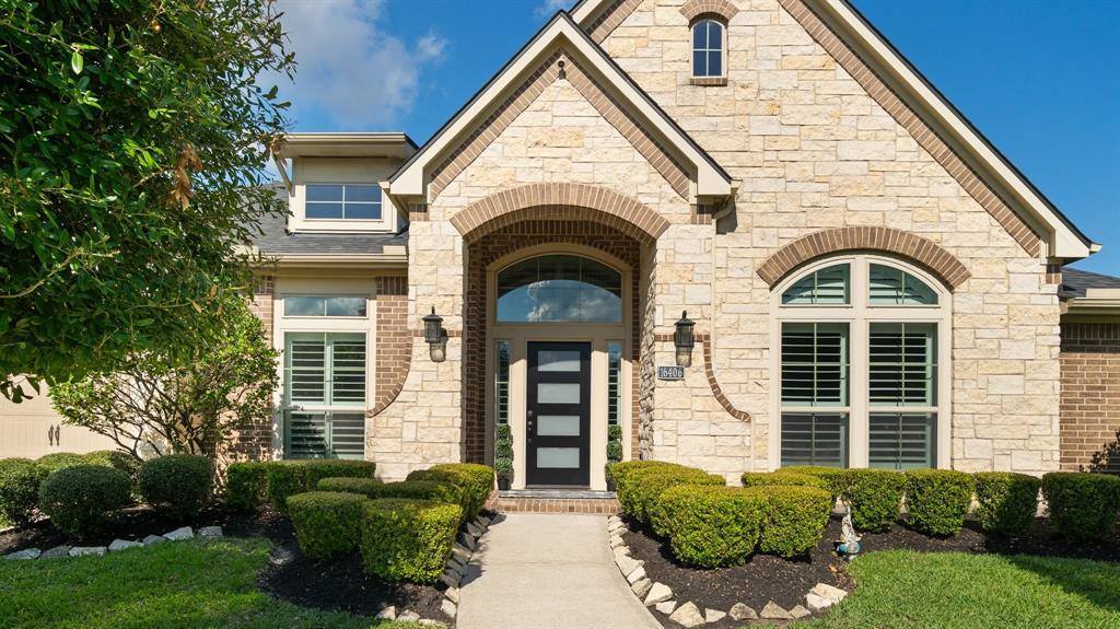 16406 Sawyer Knoll Lane, Houston, TX 77044