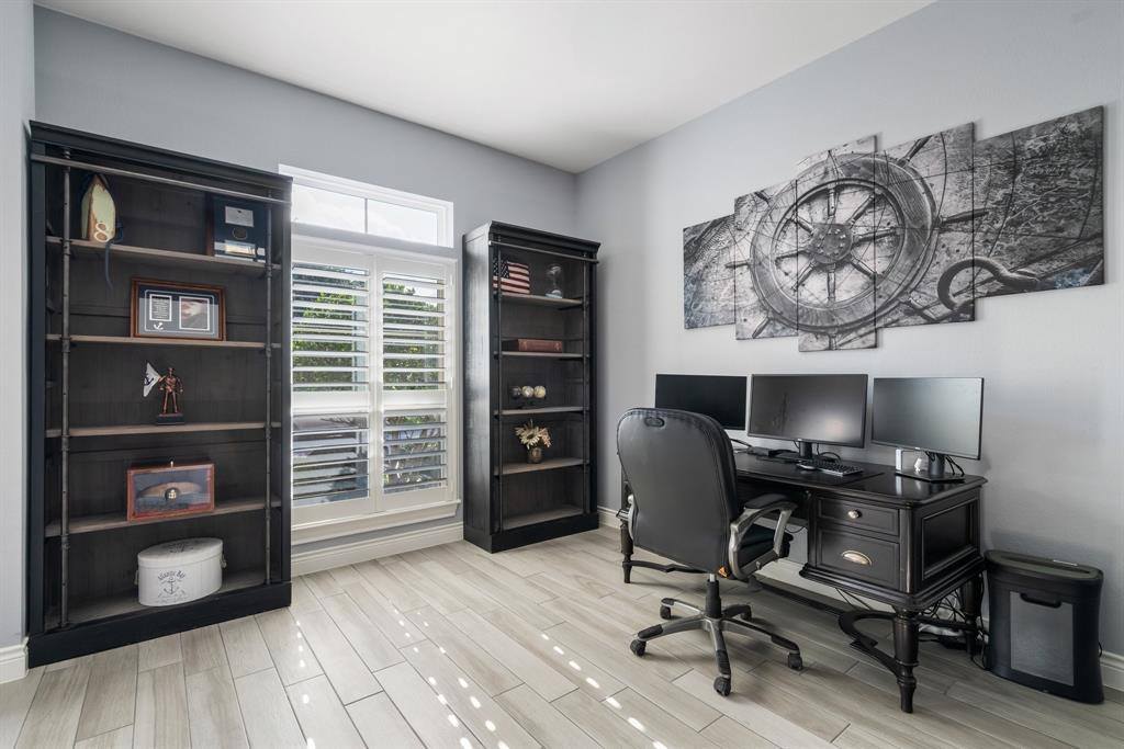 16406 Sawyer Knoll Lane, Houston, TX 77044