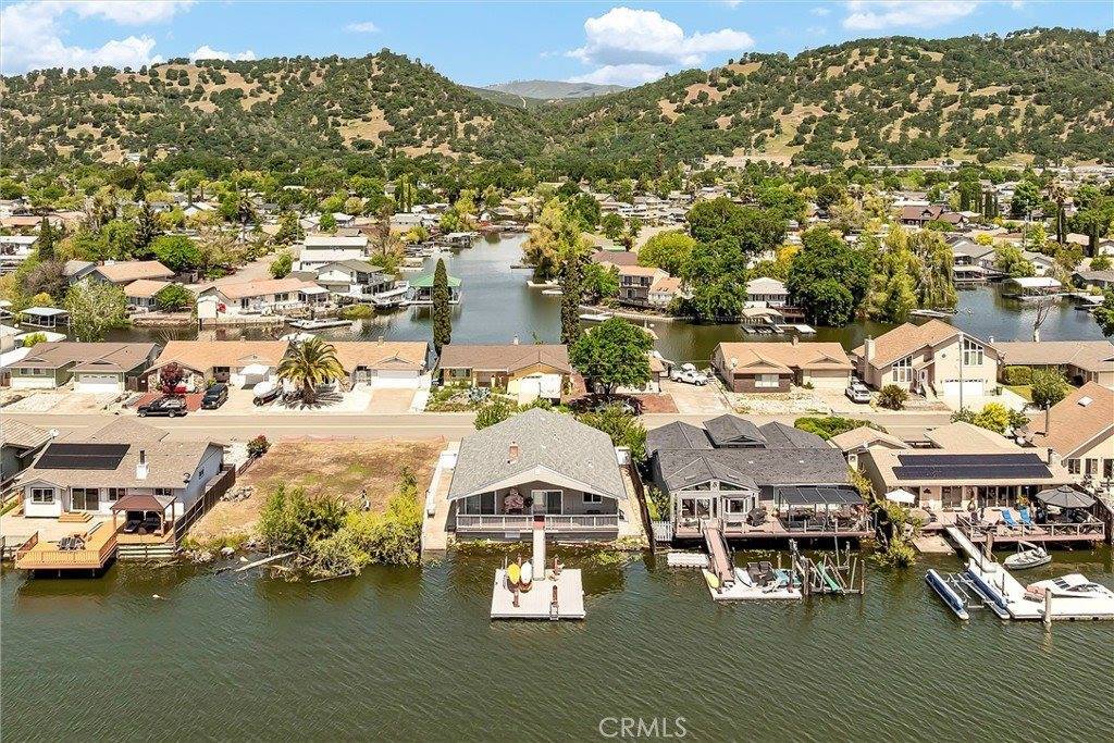 13201 Keys Boulevard, Clearlake Oaks, CA 95423