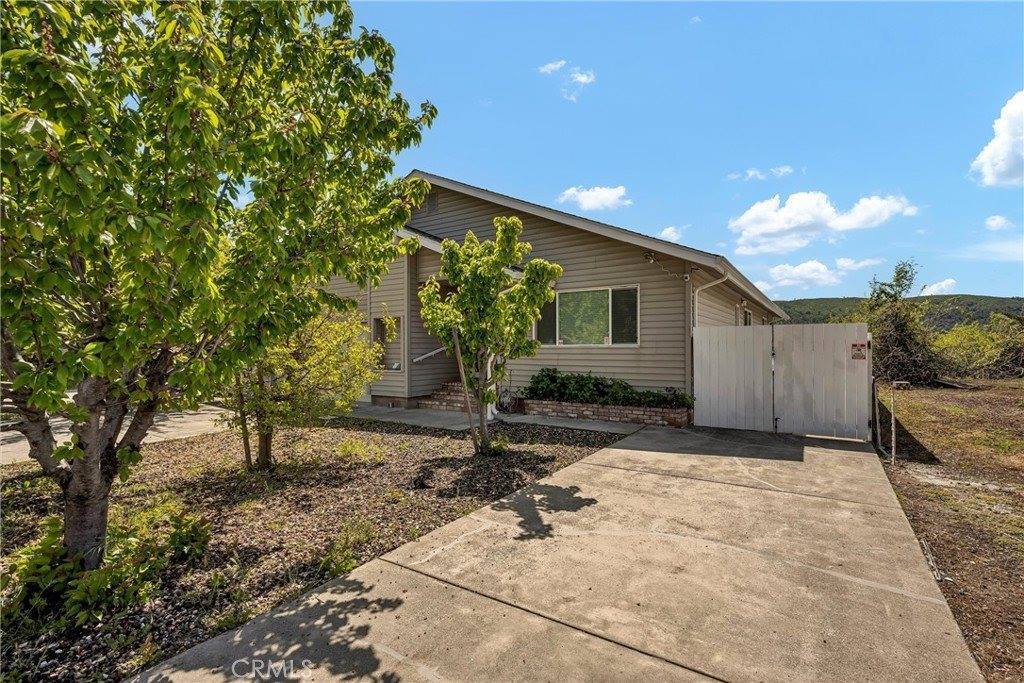 13201 Keys Boulevard, Clearlake Oaks, CA 95423