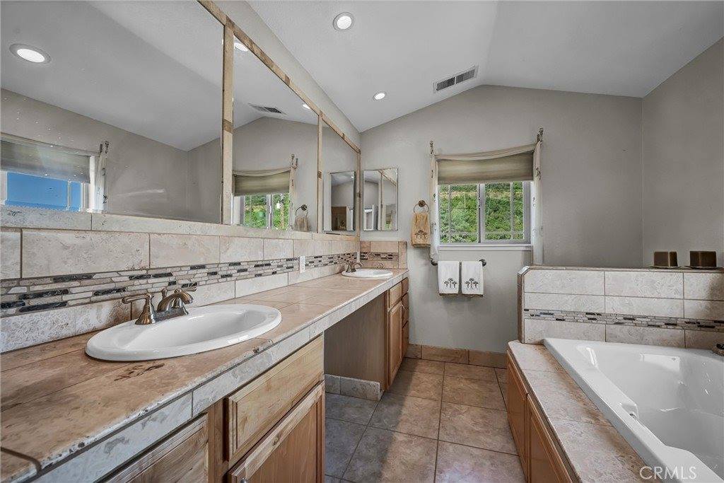4828 Iroquois Trail, Kelseyville, CA 95451