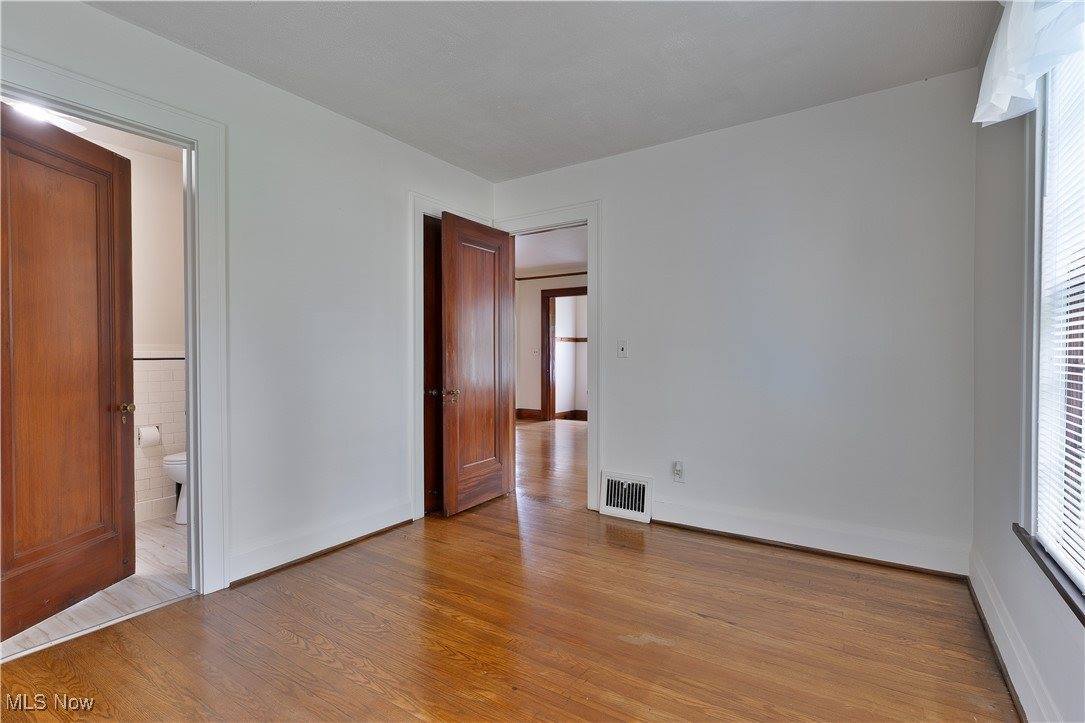 2004 Mahoning Avenue NW, Warren, OH 44483