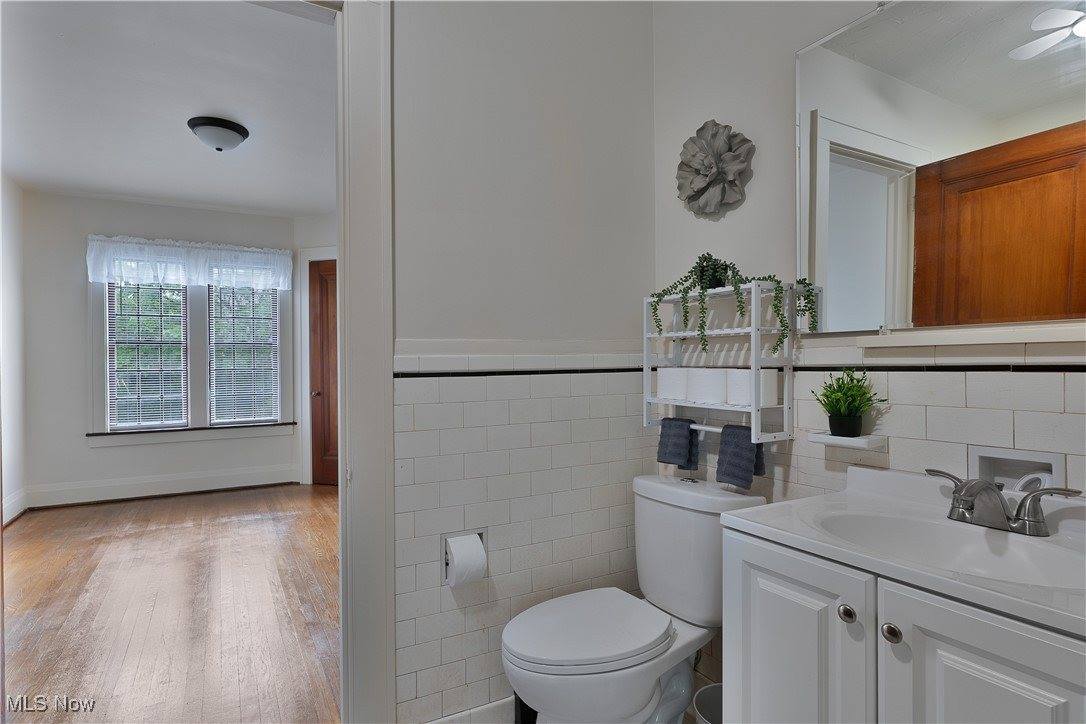 2004 Mahoning Avenue NW, Warren, OH 44483