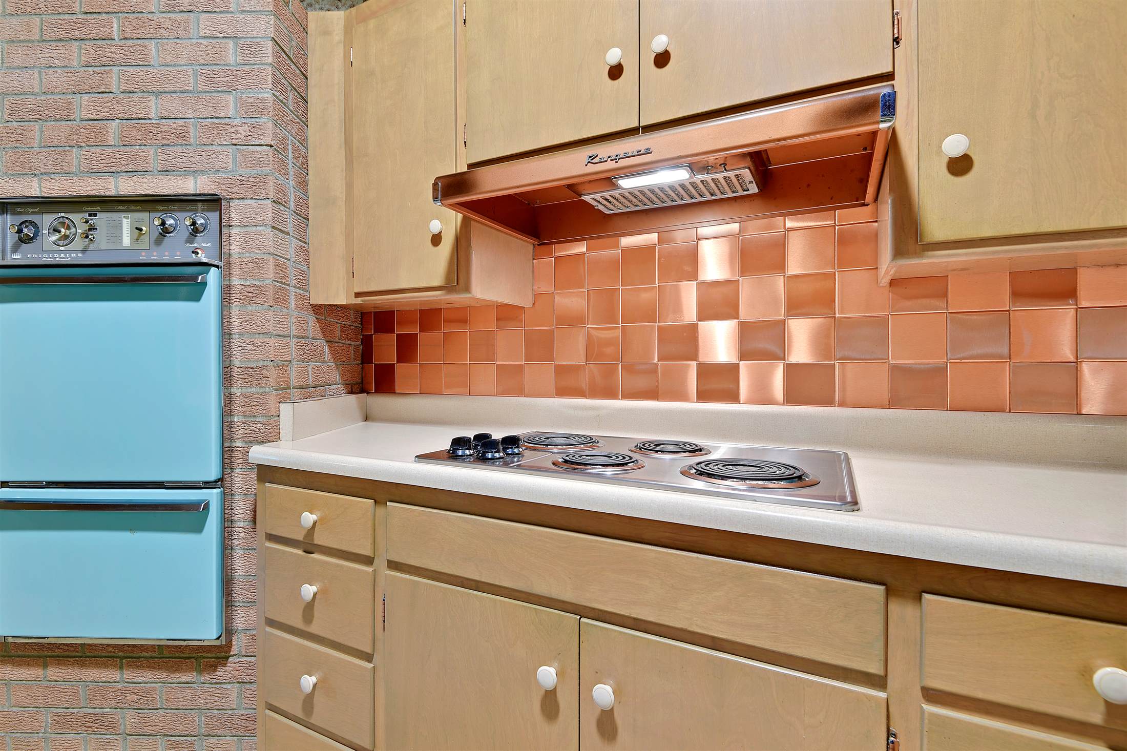 6521 Burnham Street, Merriam, KS 66202