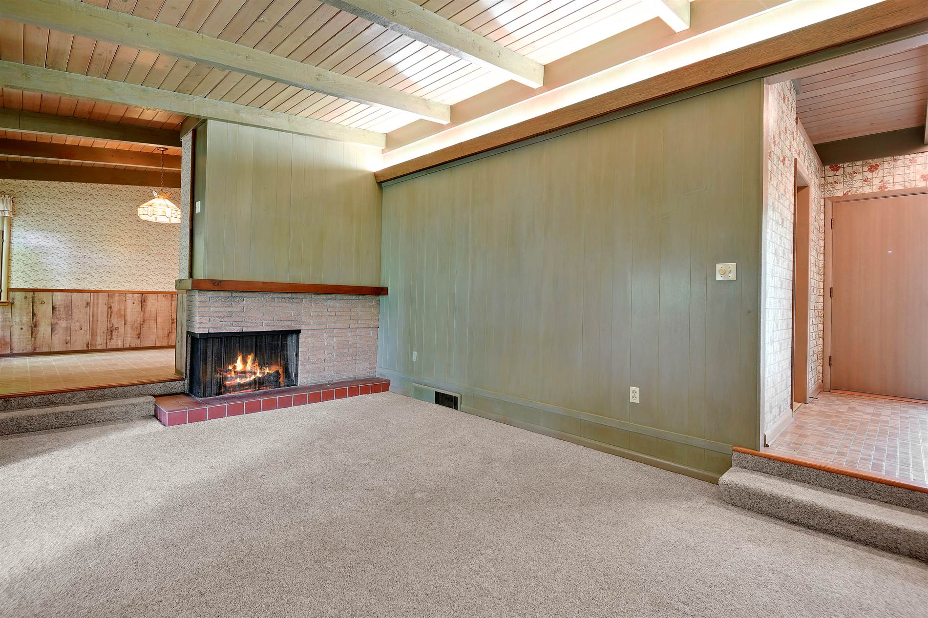 6521 Burnham Street, Merriam, KS 66202