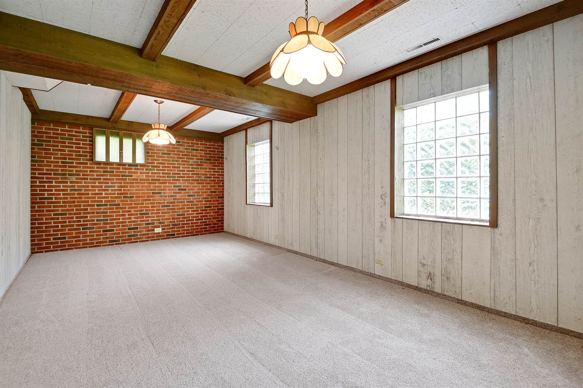 6521 Burnham Street, Merriam, KS 66202