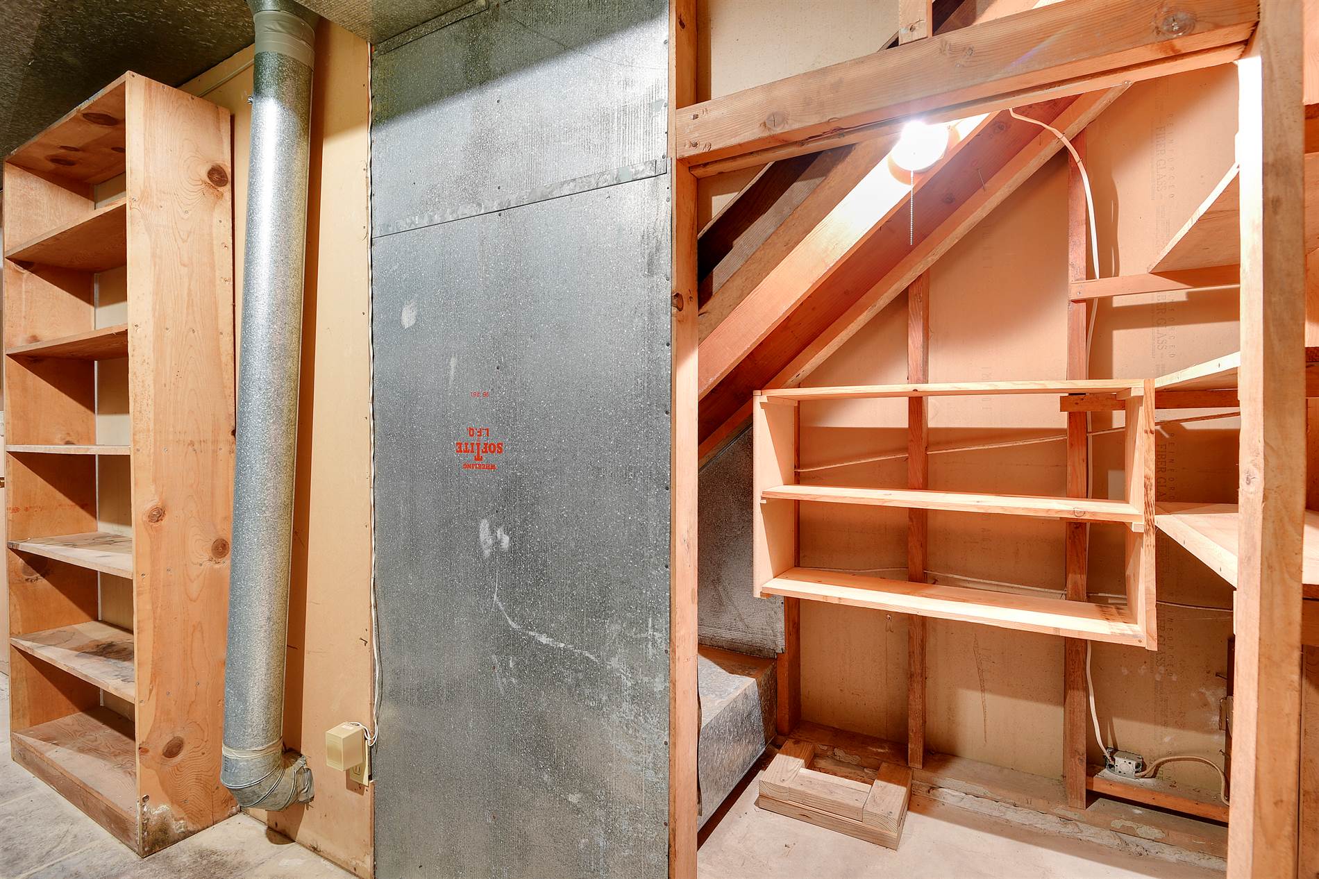 6521 Burnham Street, Merriam, KS 66202